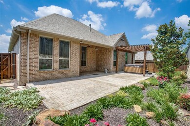 1104 Guthrie Ct, Colleyville, TX 76034 - photo 3