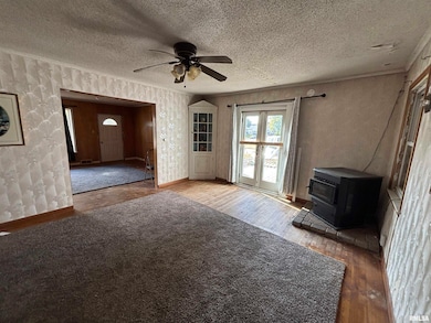 560 4th Ave S, Clinton, IA 52732 - photo 7