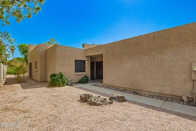15 E Redondo Dr, Tempe, AZ 85282 - photo 5