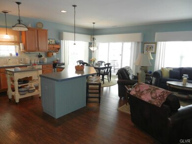 5083 Valley Stream Ln unit 59, Macungie, PA 18062 - photo 4