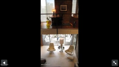 05_2-Story Living_