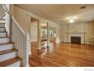Wow!  Look at this open floor plan.  Hard to find 