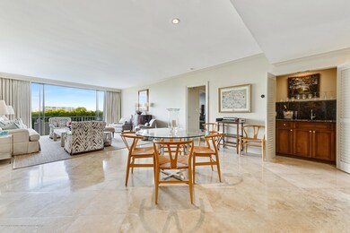 Dining Room to oLiving Room
