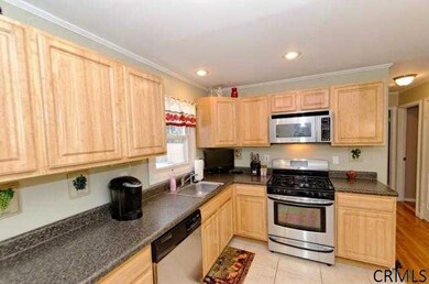 7 Hawthorne Ct, Albany, NY 12211 - photo 7