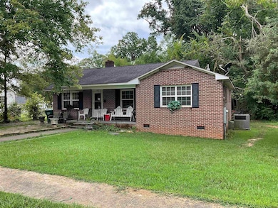 605 W Smith St, Gaffney, SC 29341 - photo 2