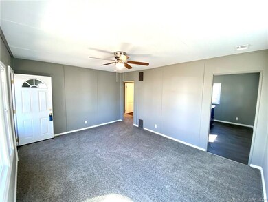 210 Conner St, New Albany, IN 47150 - photo 5