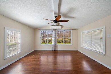 29115 Cherokee Ln, Waller, TX 77484 - photo 2