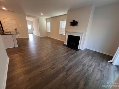 562 King Clover Ln, Clover, SC 29710 - photo 7