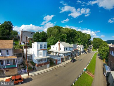 243 Lafayette St, Tamaqua, PA 18252 - photo 6