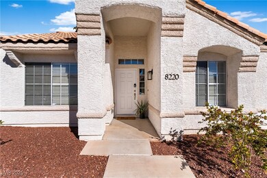 8220 Hamilton Beach Ln, Las Vegas, NV 89128 - photo 2
