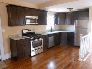 6 Eaton St unit 3, Wakefield, MA 01880 - photo 5