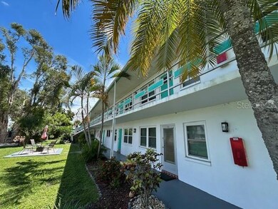 6100 21st St N unit A15, Saint Petersburg, FL 33714 - photo 2