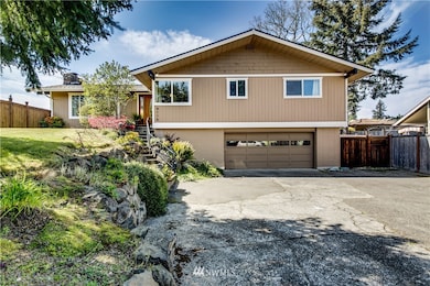 4116 Grandview Dr W, University Place, WA 98466 - photo 3