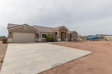 Front Exterior - more gorgeous views