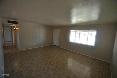 3014 N 54th Ln, Phoenix, AZ 85031 - photo 4