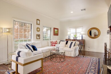 5-web-or-mls-13 Heatherstone Dr-5