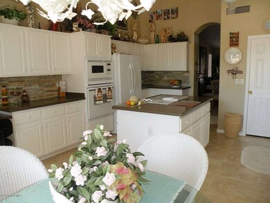 Kitchen/Breakfast area