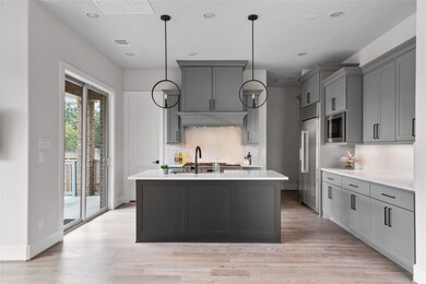 14009 Memorial Reserve Place, Houston, TX 77079 - photo 4