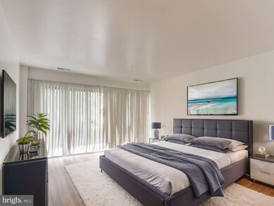 26 Canterbury Square unit 102, Alexandria, VA 22304 - photo 5