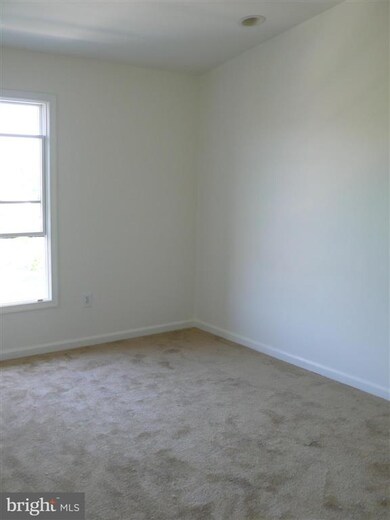 248 Robert St, Baltimore, MD 21217 - photo 5