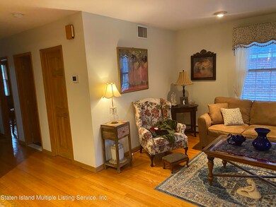 650 Pelton Ave, Staten Island, NY 10310 - photo 6