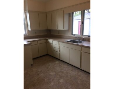 9 Howland Ct, North Easton, MA 02356 - photo 5