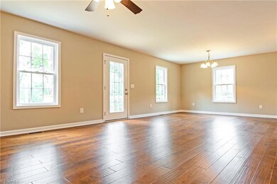 1636 Valley Grove Rd, Asheboro, NC 27205 - photo 3