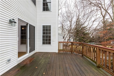 78 Fieldstone Ln, Saunderstown, RI 02874 - photo 6