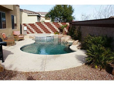 Swimming Pool/Hot Tub/Sauna.