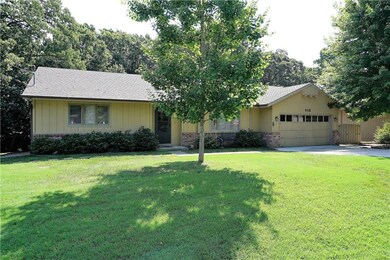 6 Wincanton Ln, Bella Vista, AR 72715 - photo 2