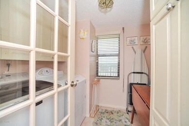 Large Laundry Room
