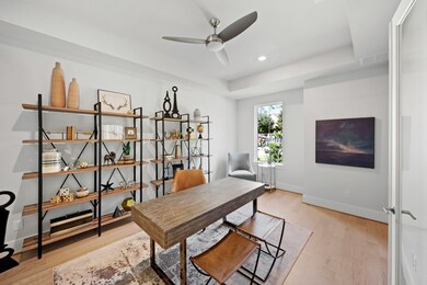 1631 Saxon Dr, Houston, TX 77018 - photo 7