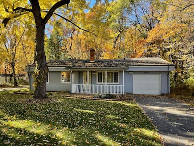 92430 Center St, Dowagiac, MI 49047 - photo 2