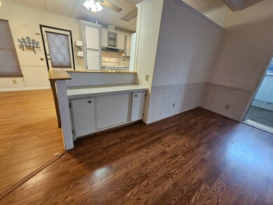 20451 Powell Rd unit 121, Dunnellon, FL 34431 - photo 7