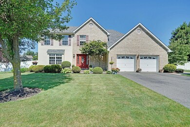 Gorgeous Colonial