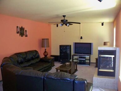 1904 Scott Cir, Carpentersville, IL 60110 - photo 6