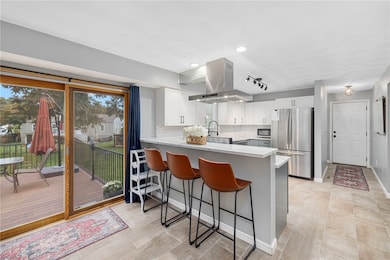 5 Cyr Ct, West Warwick, RI 02893 - photo 6