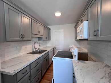 123 Water St unit 4W, Exeter, NH 03833 - photo 6