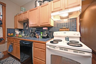 1811PearlSt_6