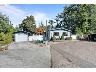 1865 Shorepines Cir, Coos Bay, OR 97420 - photo 6