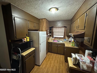 1751 S Carolina 385, Bennettsville, SC 29512 - photo 4