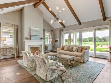 Great Room w/ Golf Course Views