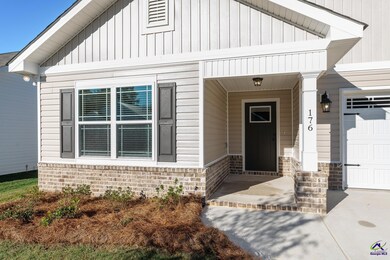 176 Red Tail Cir, Powersville, GA 31008 - photo 2