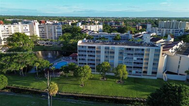 7051 Environ Blvd unit 431, Lauderhill, FL 33319 - photo 6