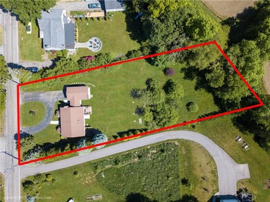 149 Mitchells Ln, Middletown, RI 02842 - photo 5