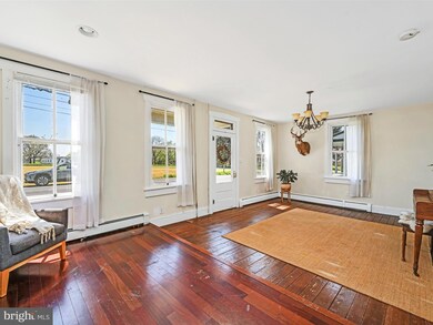 37 Locust St, Leola, PA 17540 - photo 6