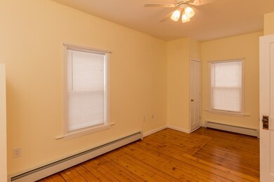 184 Minott St unit 1, Gardner, MA 01440 - photo 6