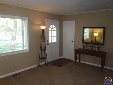 4018 SW 33rd Terrace, Topeka, KS 66614 - photo 2