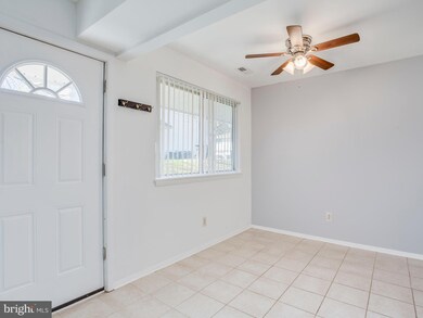 1704 Fountain Rock Way unit C, Edgewood, MD 21040 - photo 4