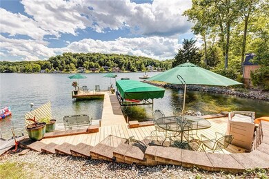 11421 W Grandview Dr, Columbus, IN 47201 - photo 2